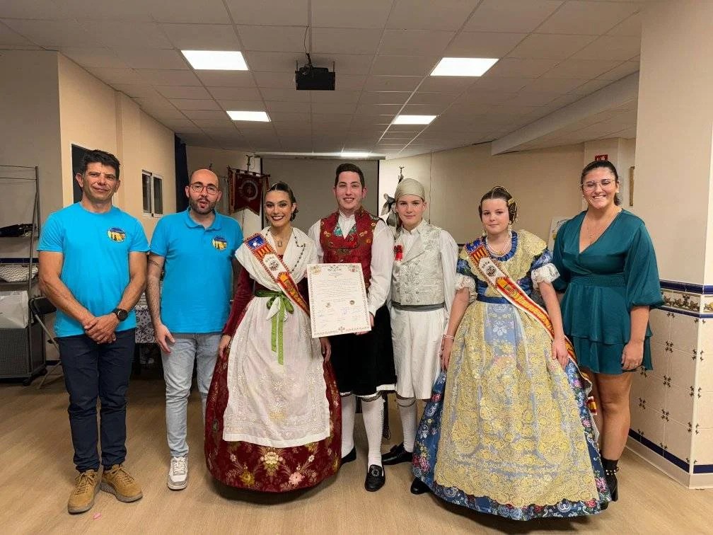 Una gran Parada Mora y Cristiana para celebrar el Centenario de la Falla Visitación Orihuela 2 Hermanamiento Falla Visitacion Orihuela con la AC Valencianista de Caudete
