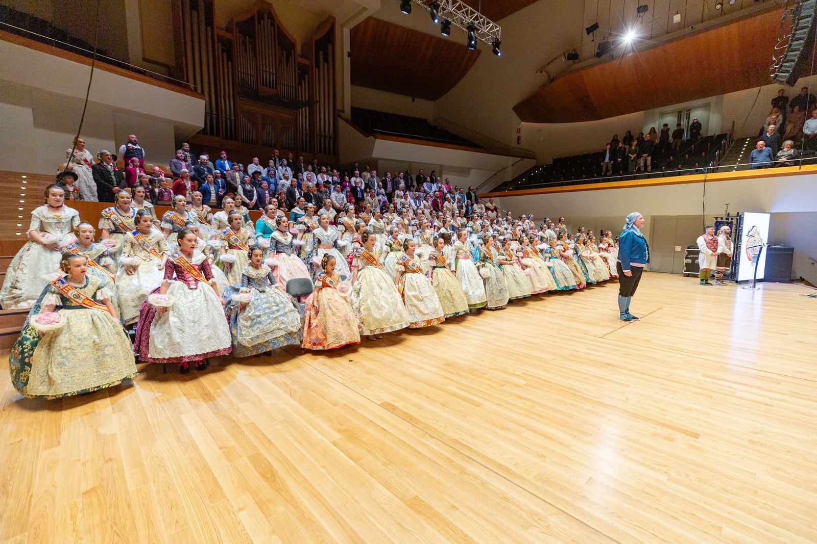 Exaltación de las Falleras Mayores del Marítimo 2024 FOTONOTICIA