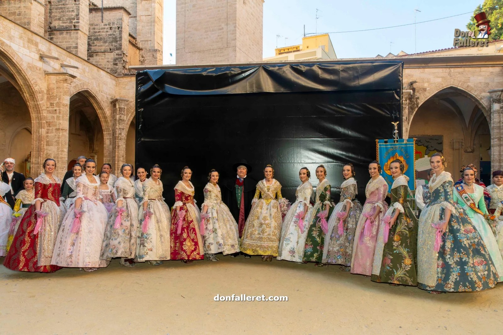 Presentación de bocetos de las Fallas 2024 del Barrio del Carmen FOTONOTICIA 5 Acto Presentacion Bocetos Fallas Barrio del Camen 43