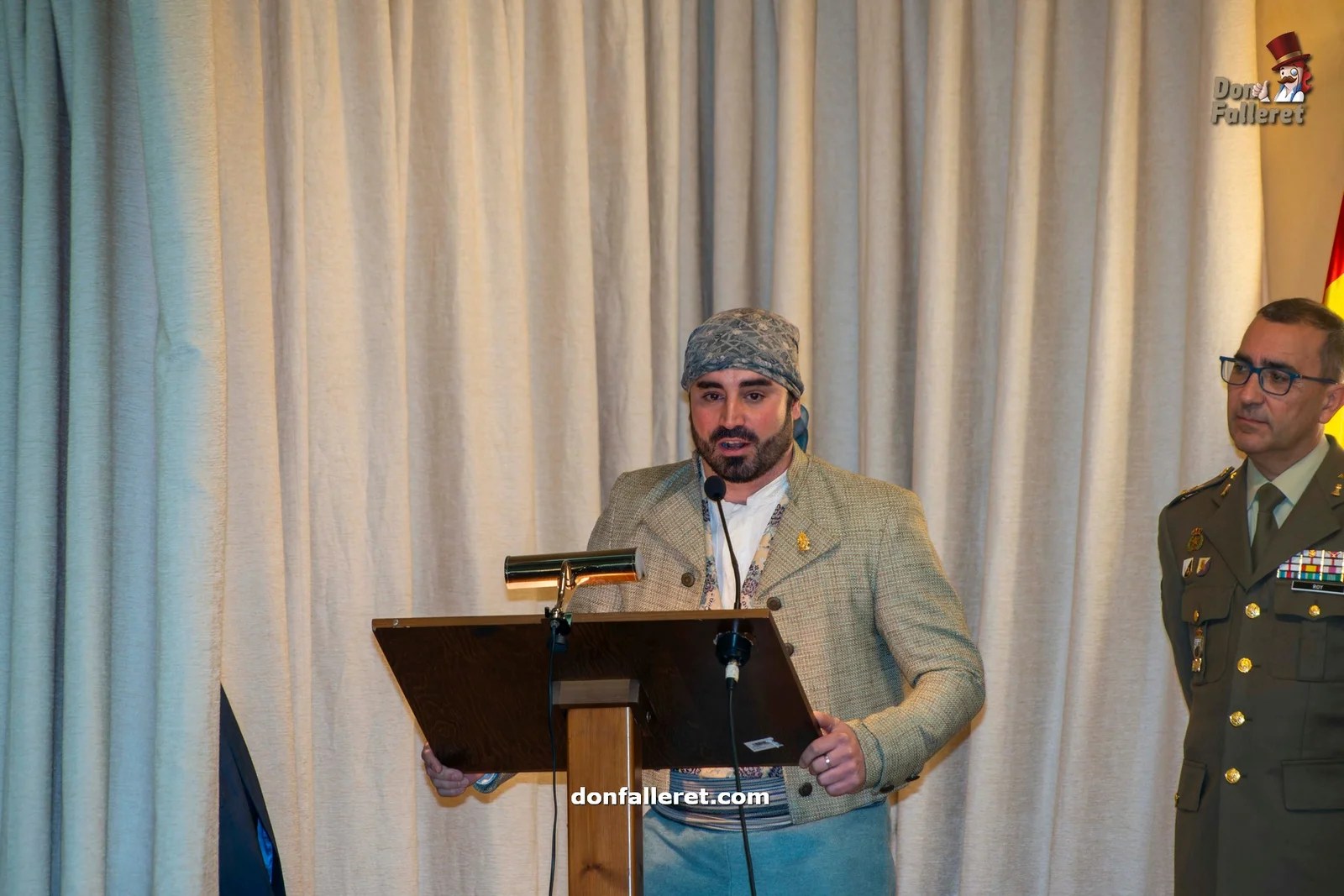 La Falla Zapadores presenta el Ninot Homenaje al compositor de su himno 4 Ninot Zapadores10