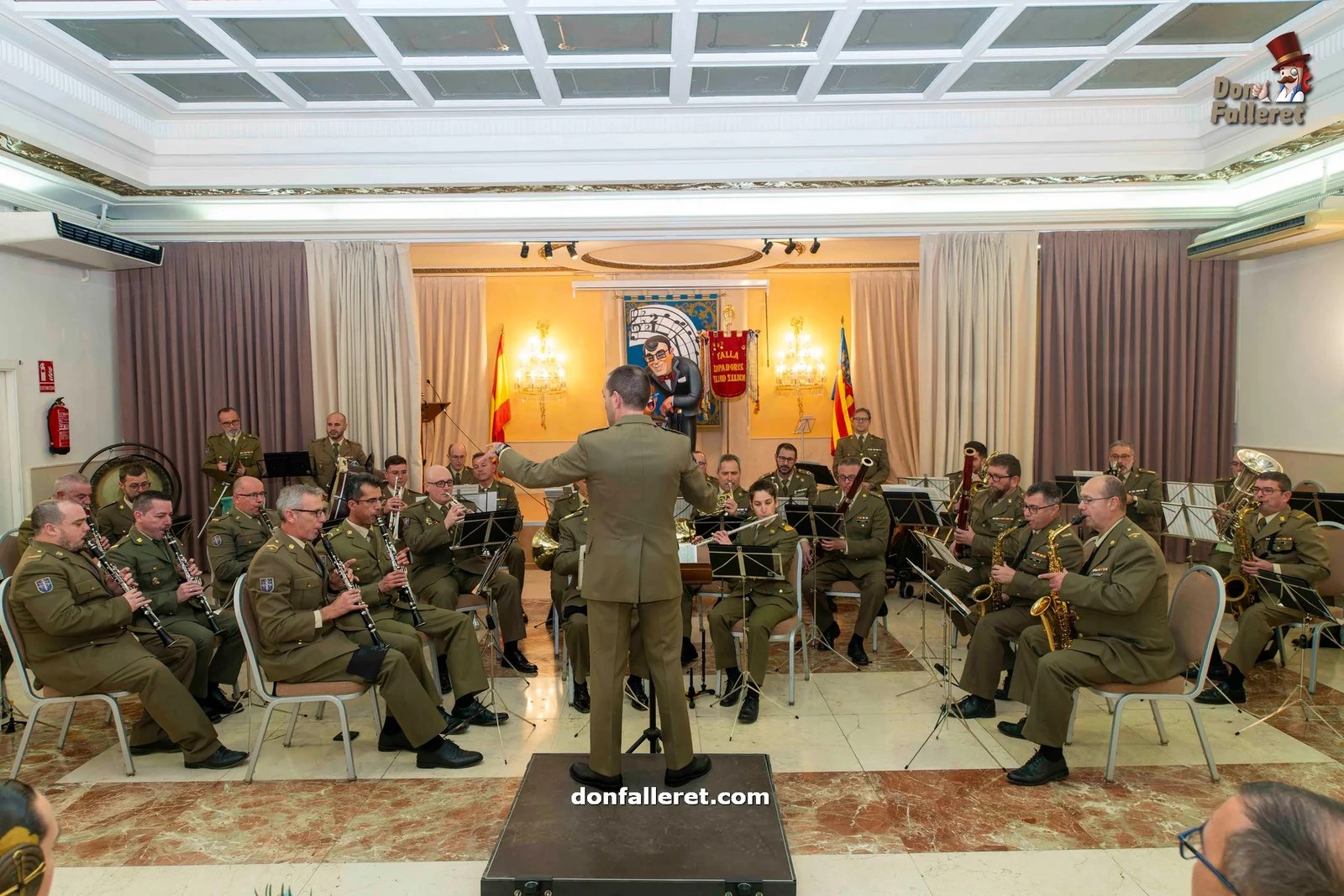 La Falla Zapadores presenta el Ninot Homenaje al compositor de su himno 8 Ninot Zapadores19