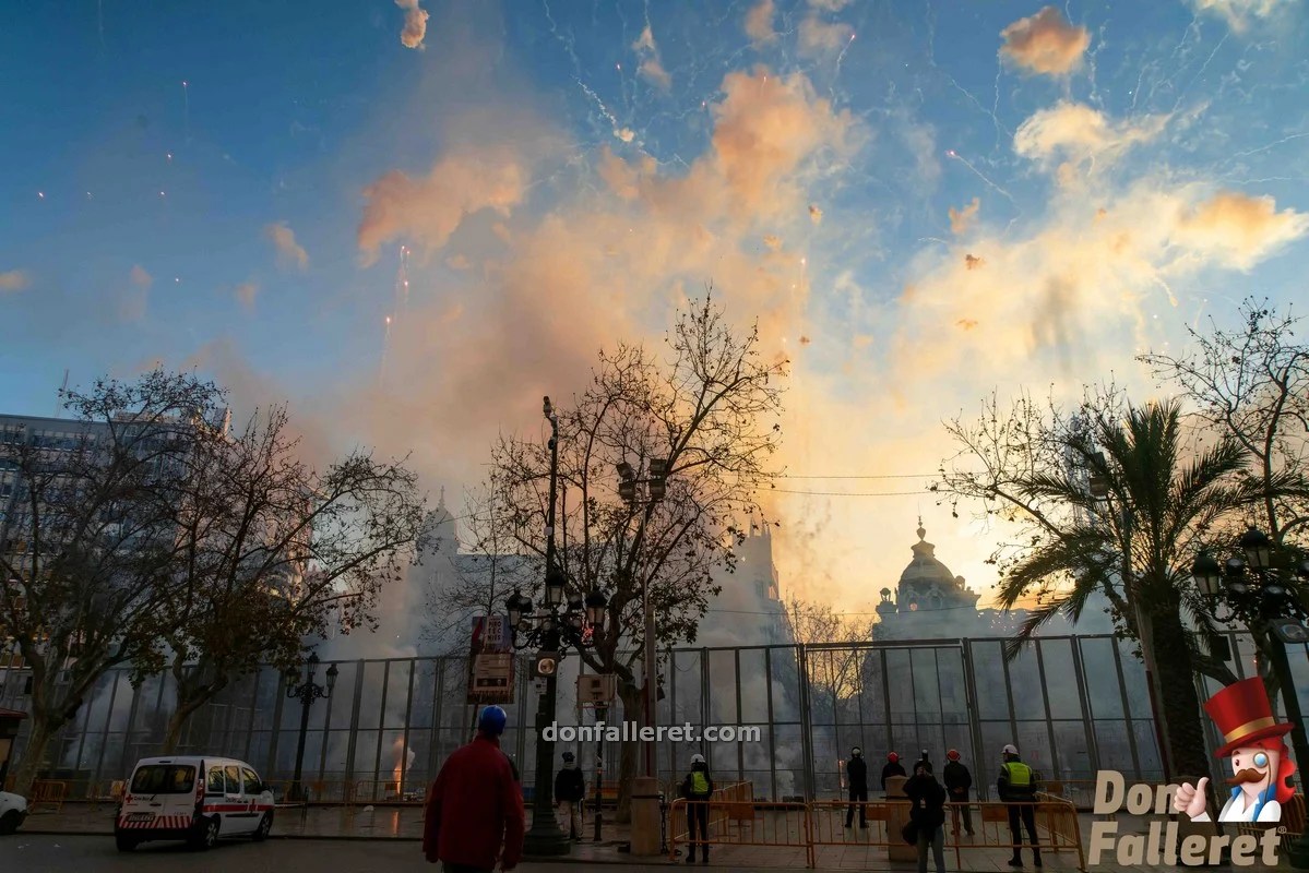 Prepárate para vivir este domingo la Crida de las Fallas de Valencia 2024 1 Crida de las Fallas de Valencia Don Falleret 4