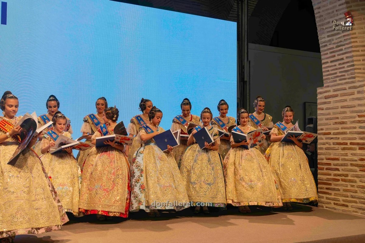 Así fue la presentación del Llibre Faller de las Fallas de Valencia 2024 FOTONOTICIA 1 Presentacion Llibre Faller Fallas de Valencia 2024 Don Falleret 34