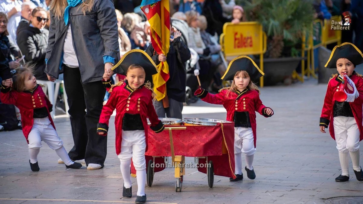 Una nueva edición del Cant de l'Estoreta donde los niños falleros son los protagonistas 12 Cant Estoreta 117