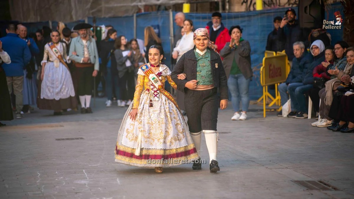 Una nueva edición del Cant de l'Estoreta donde los niños falleros son los protagonistas 3 Cant Estoreta 17