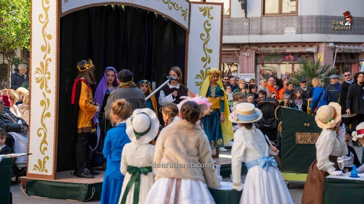 Una nueva edición del Cant de l'Estoreta donde los niños falleros son los protagonistas 10 Cant Estoreta 96