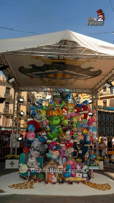 Convento Jerusalén-Matemático Marzal Gana el Primer Premio de la Sección Especial Infantil en las Fallas de Valencia 2024 7 Falla Convento 15