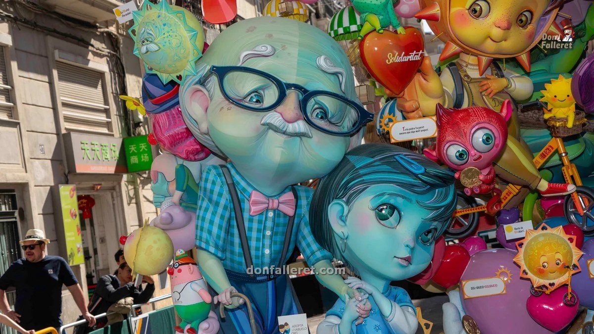 Convento Jerusalén-Matemático Marzal Gana el Primer Premio de la Sección Especial Infantil en las Fallas de Valencia 2024 17 Falla Convento 4