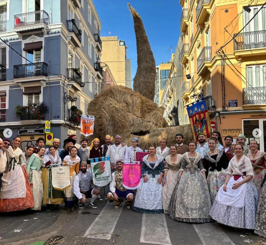 La Falla Borrull-Socors gana los primeros Premios a las Fallas Neutras y Sostenibles 2024 2 Falla Borrull Socors 2024 2