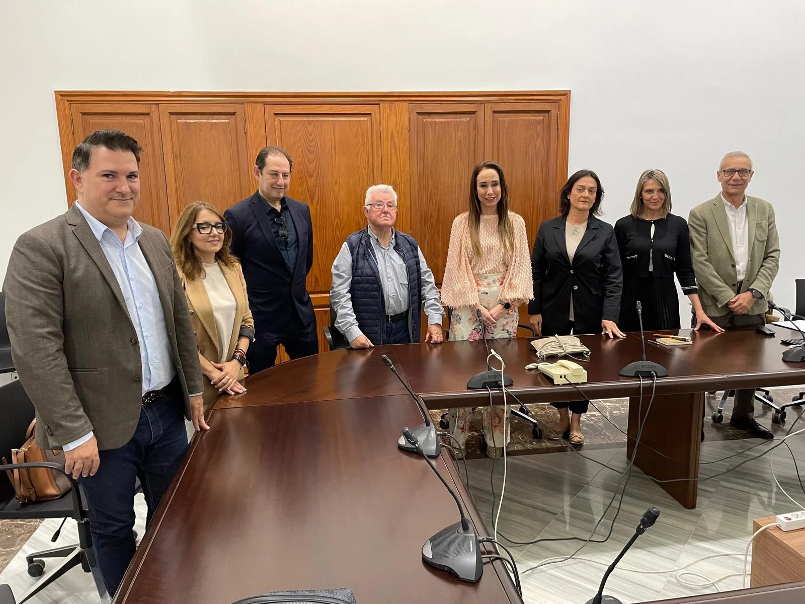 Fauna Fallera y Anem de Cap son las Fallas Municipales de Valencia 2025 5 Jurado Falla Municipal 2025 de Valencia