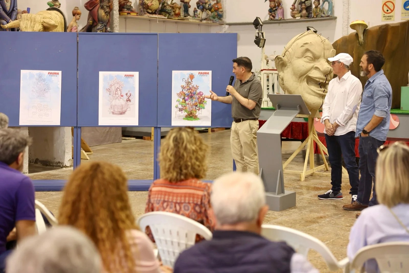 Fauna Fallera y Anem de Cap son las Fallas Municipales de Valencia 2025 1 Presentacion Fallas Municipales de Valencia 2025 16
