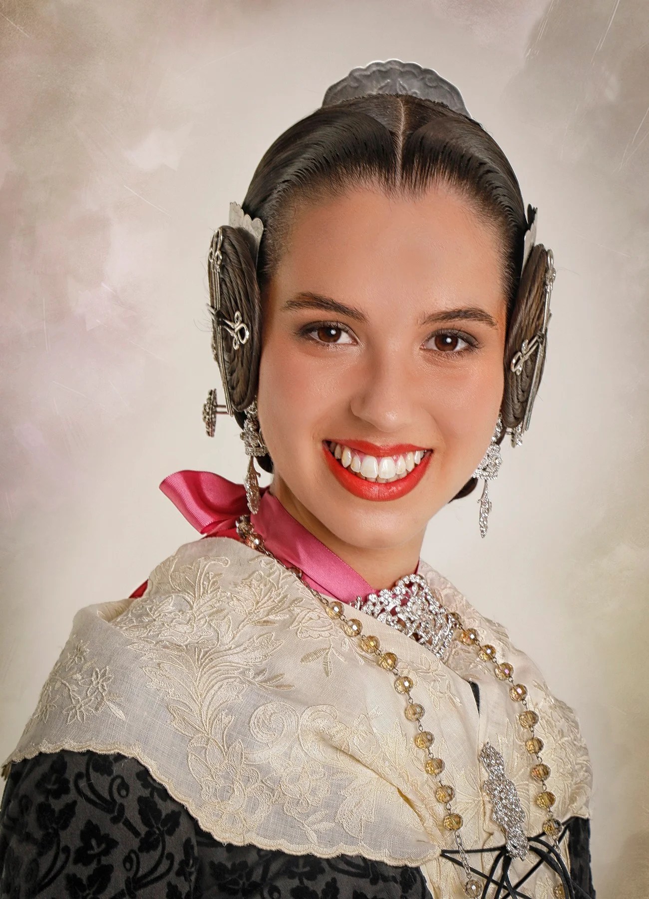 Candidatas preseleccionadas del Sector Pla del Reial-Benimaclet a Falleras Mayores de Valencia 2025 6 342 Sofia Santamaria Ortega