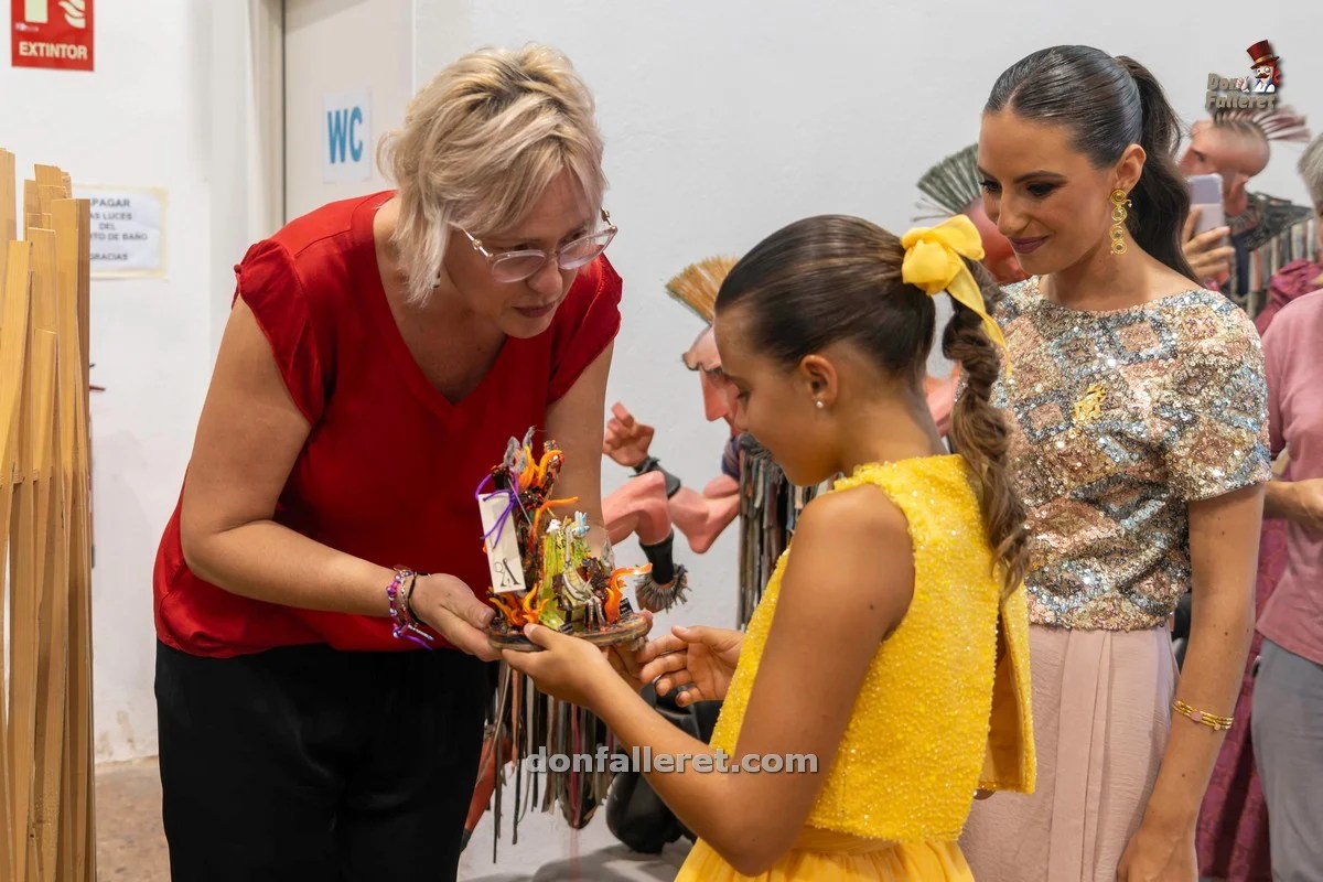 "Recuperem la Punxà" el grito de auxilio ante el ocaso de una tradición 96 Nit de la punxa 2