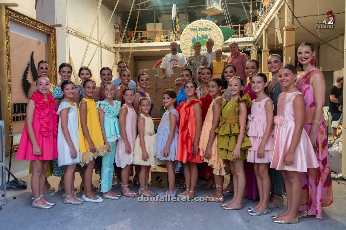 "Recuperem la Punxà" el grito de auxilio ante el ocaso de una tradición 44 Nit de la punxa 28