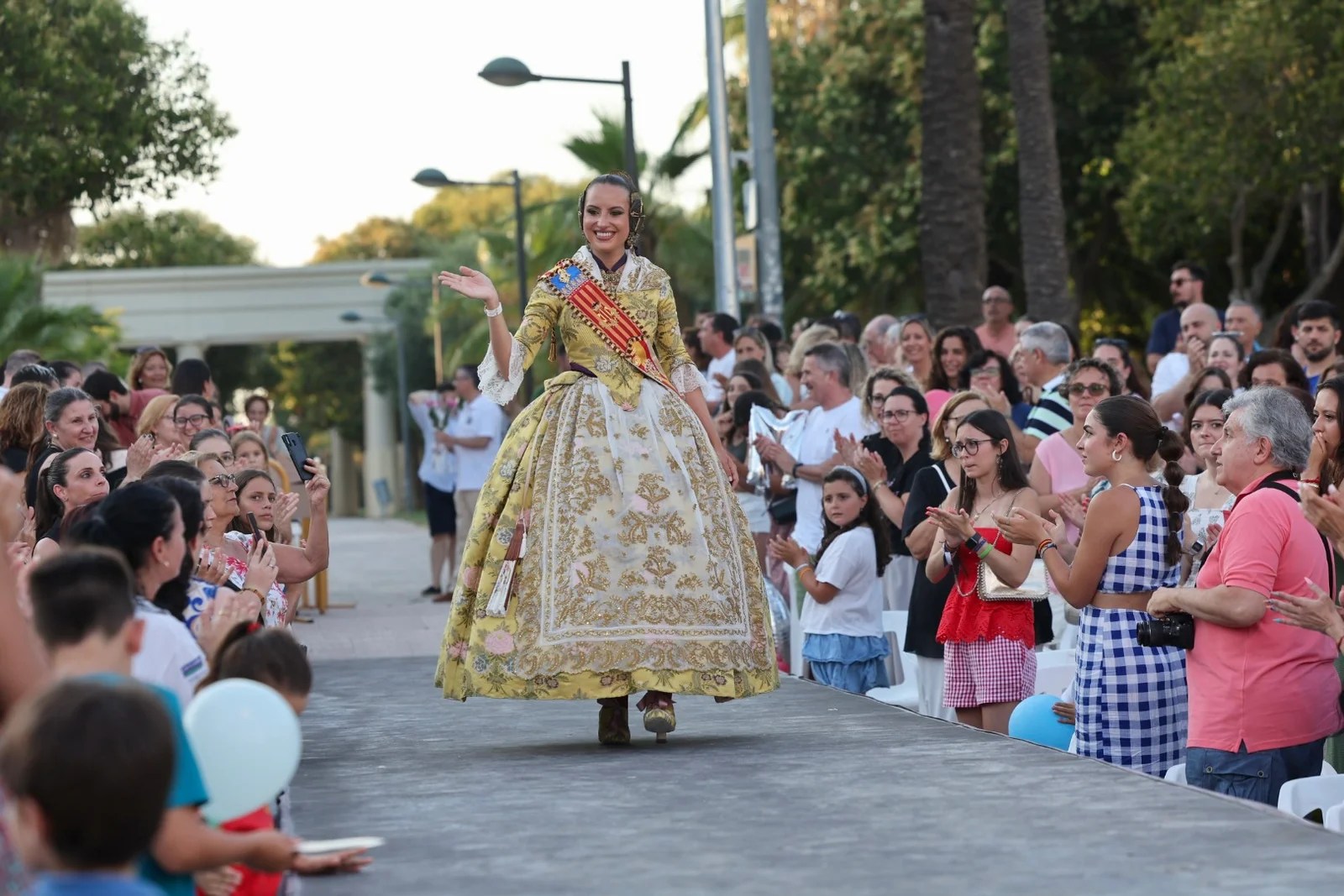 Candidatas preseleccionadas del Sector Olivereta a Falleras Mayores de Valencia 2025 40 preselecciones 2025 sector olivereta 4