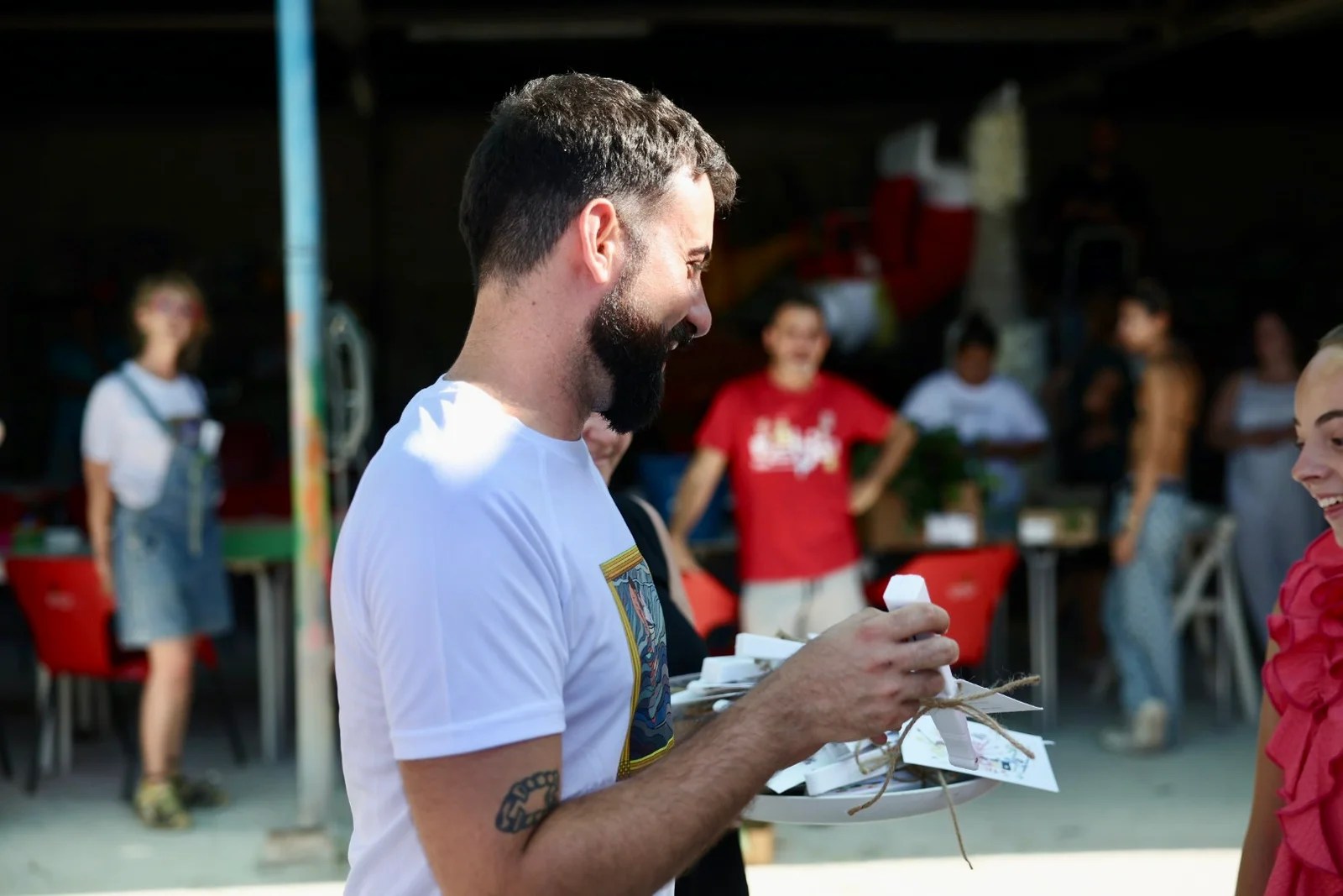 "Recuperem la Punxà" el grito de auxilio ante el ocaso de una tradición 15 visita talleres punxa 2025 batalla de flores 9