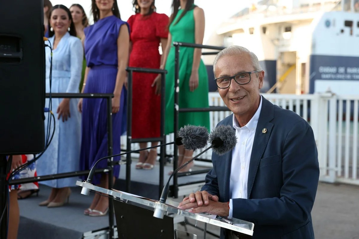 Jornada de Convivencia en Alta Mar para las Candidatas a Fallera Mayor de Valencia 2025 112 Presentacion Candidatas a Falleras Mayores de Valencia 2025 28