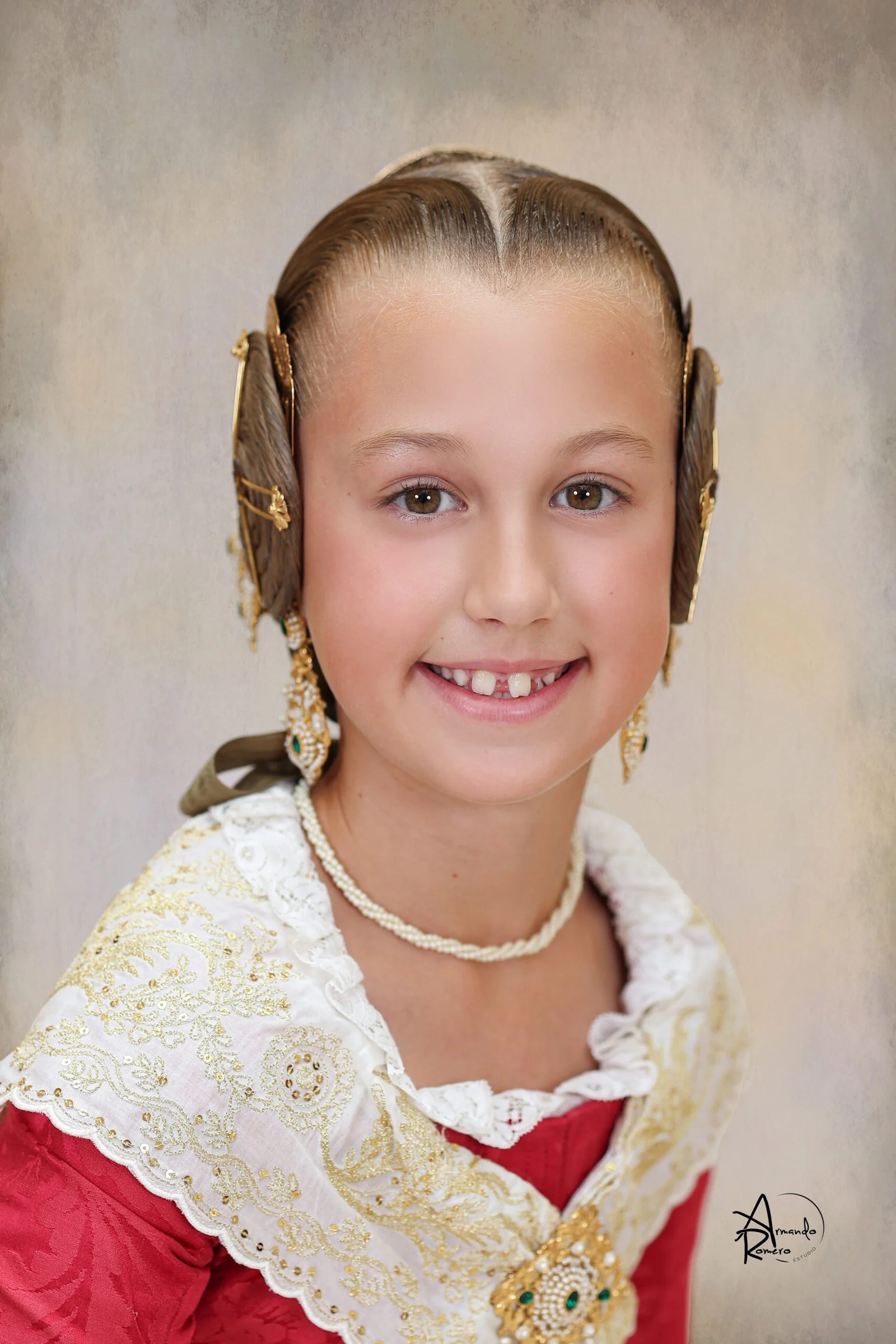 Estas son las Candidatas elegidas a ser Fallera Mayor Infantil de Valencia 2025 1 VALERIA MARTINEZ MUNOZ Carcaixent Compromis de Casp scaled 1