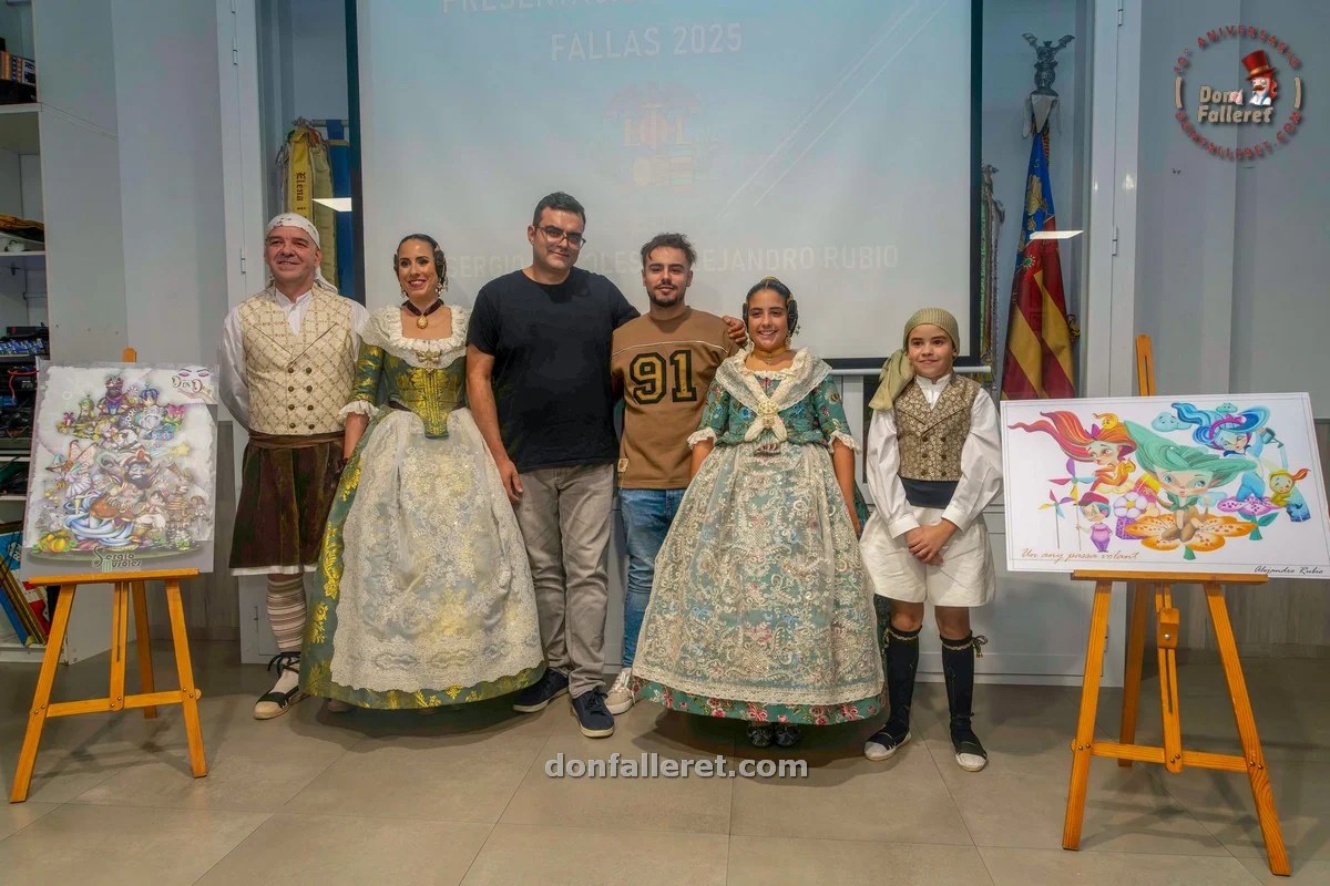 La comisión fallera Lo Rat Penat presentó los bocetos de sus Fallas 2025