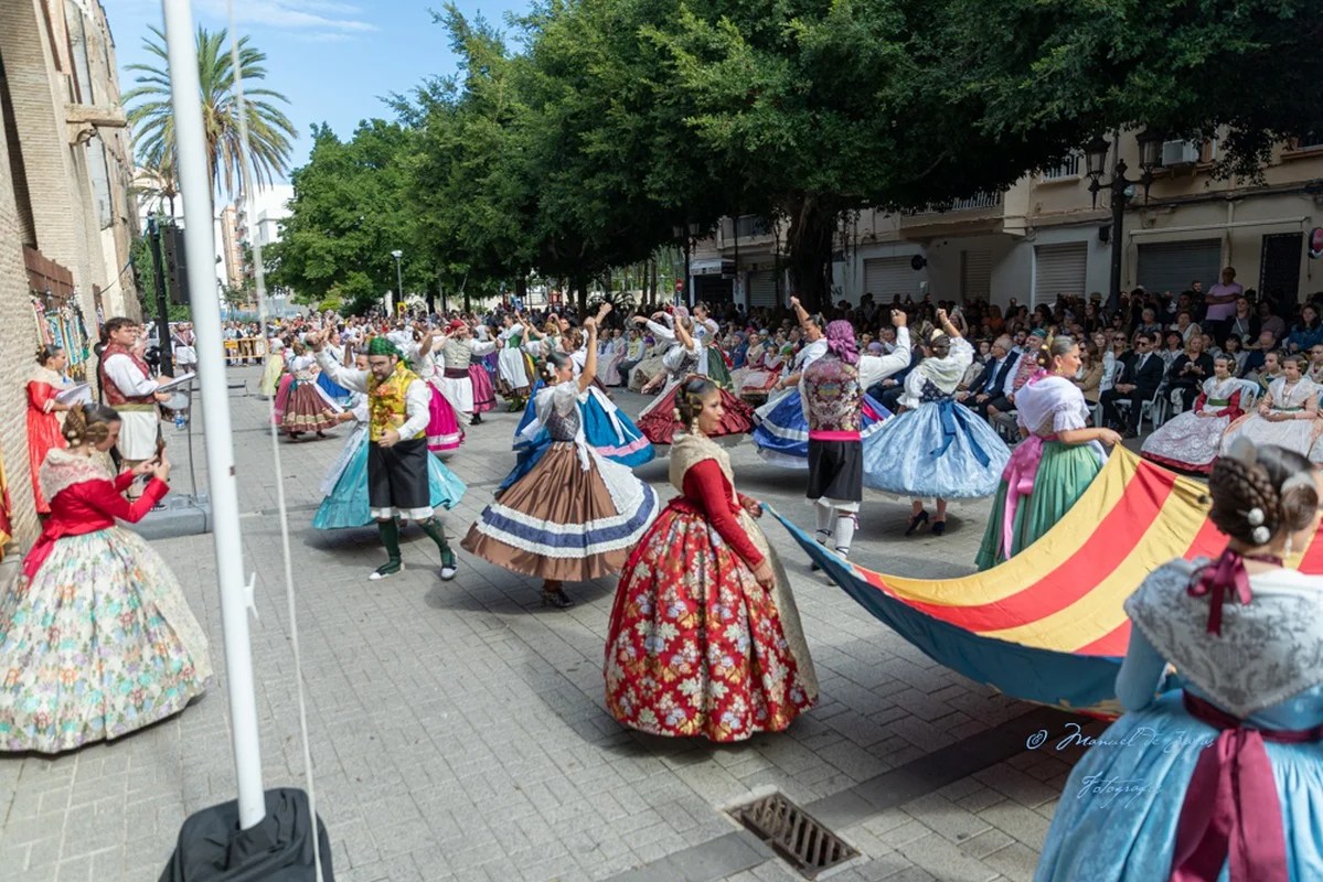 Exhibición de bailes regionales