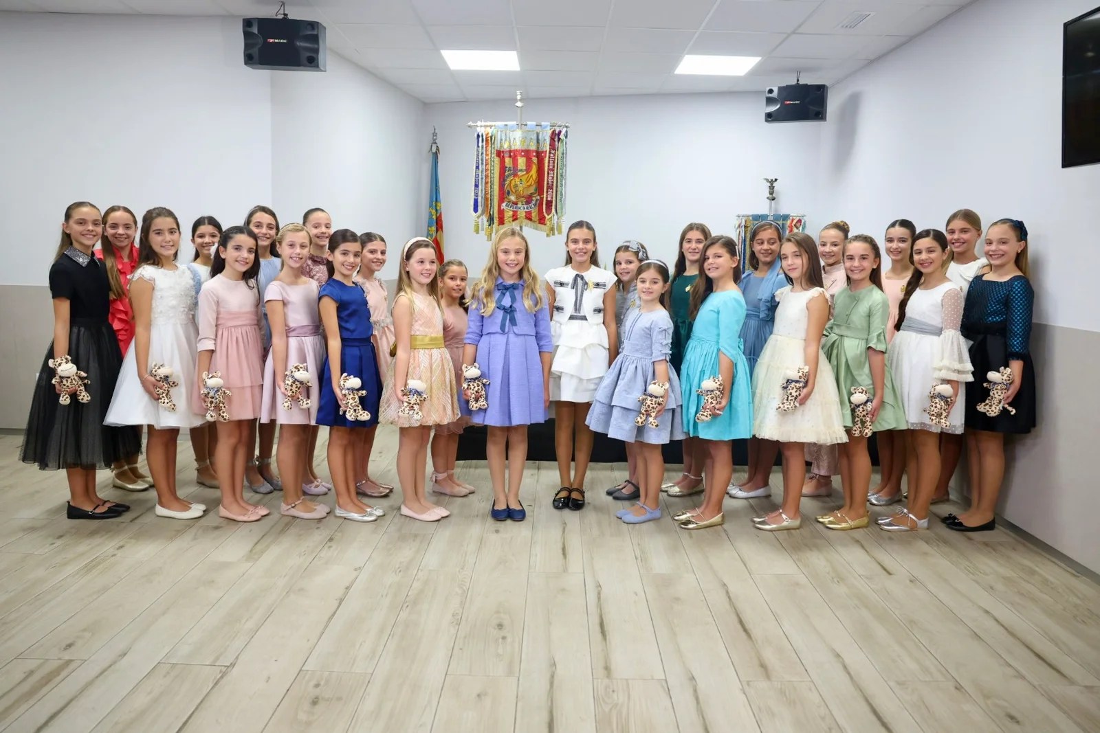 Juntas las Cortes de Honor Infantiles de 2024 y 2025
