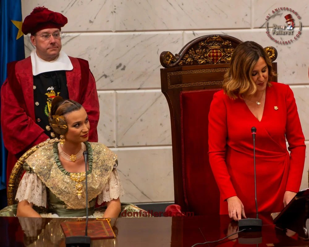 Proclamación de las Falleras Mayores de Valencia 2025: Acto Solemne en el Hemiciclo Municipal 4 Intervención de la alcaldesa de Valencia, María José Catalá