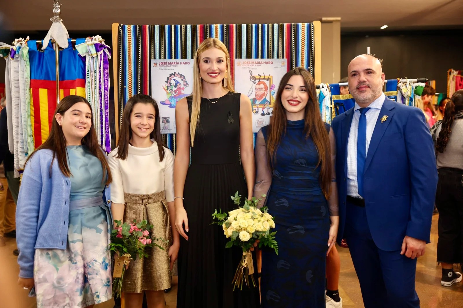 El Sector Algirós presenta los bocetos de las Fallas 2025 11 Presentacion bocetos Fallas 2025 Sector Algiros 5