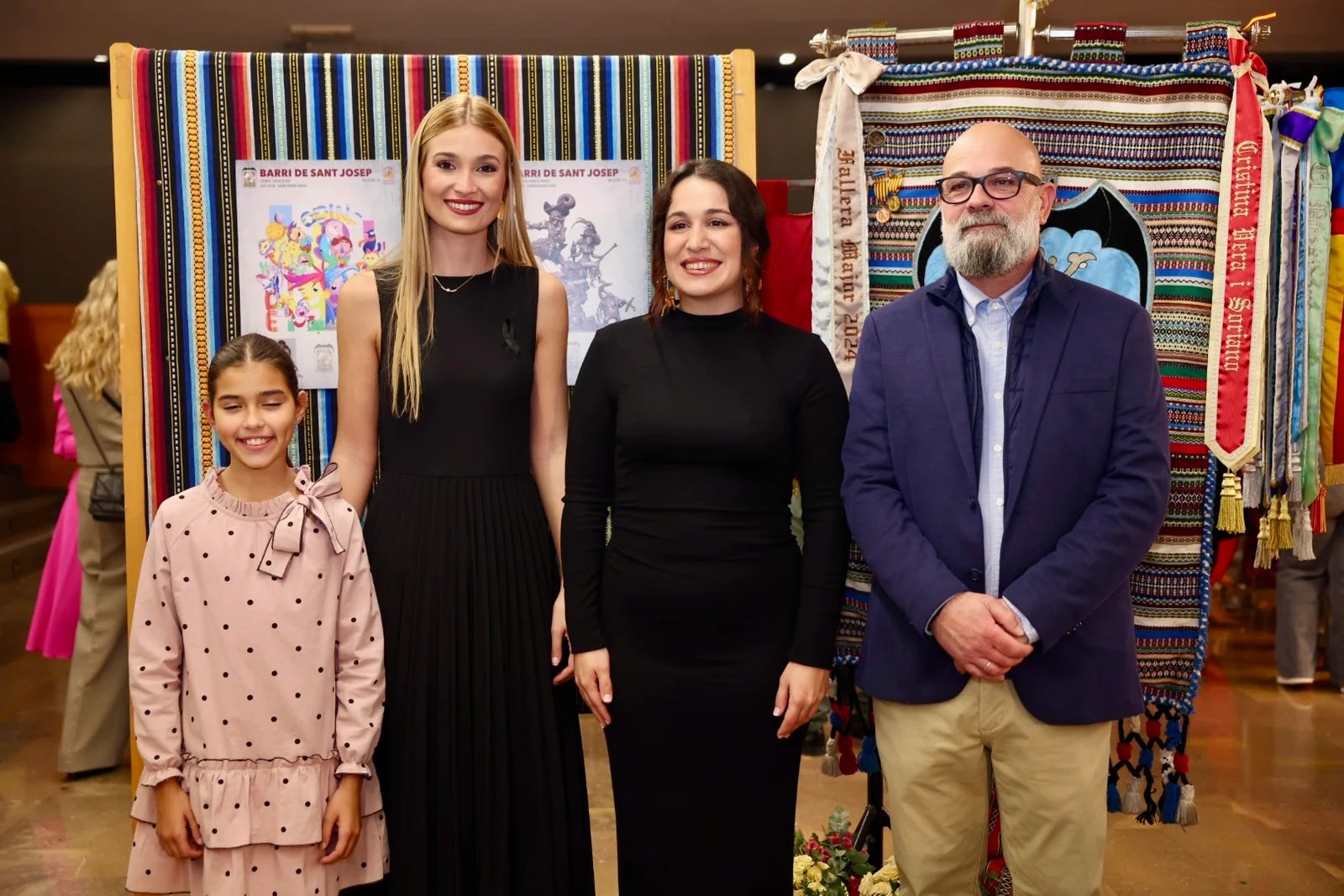 El Sector Algirós presenta los bocetos de las Fallas 2025 10 Presentacion bocetos Fallas 2025 Sector Algiros 6