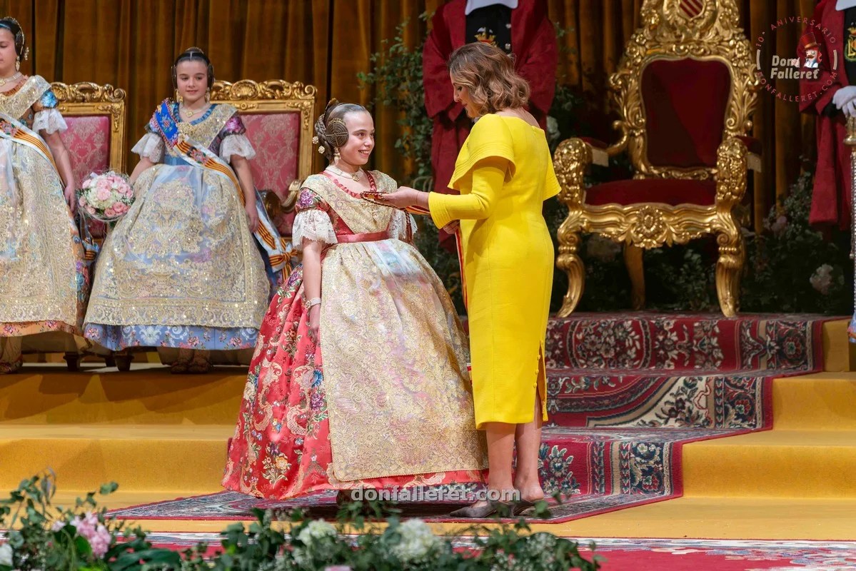 Así fue la Exaltación de la Fallera Mayor Infantil de Valencia y su Corte de Honor en imágenes 2 Exaltacion de la Fallera Mayor Infantil de Valencia 2025 39