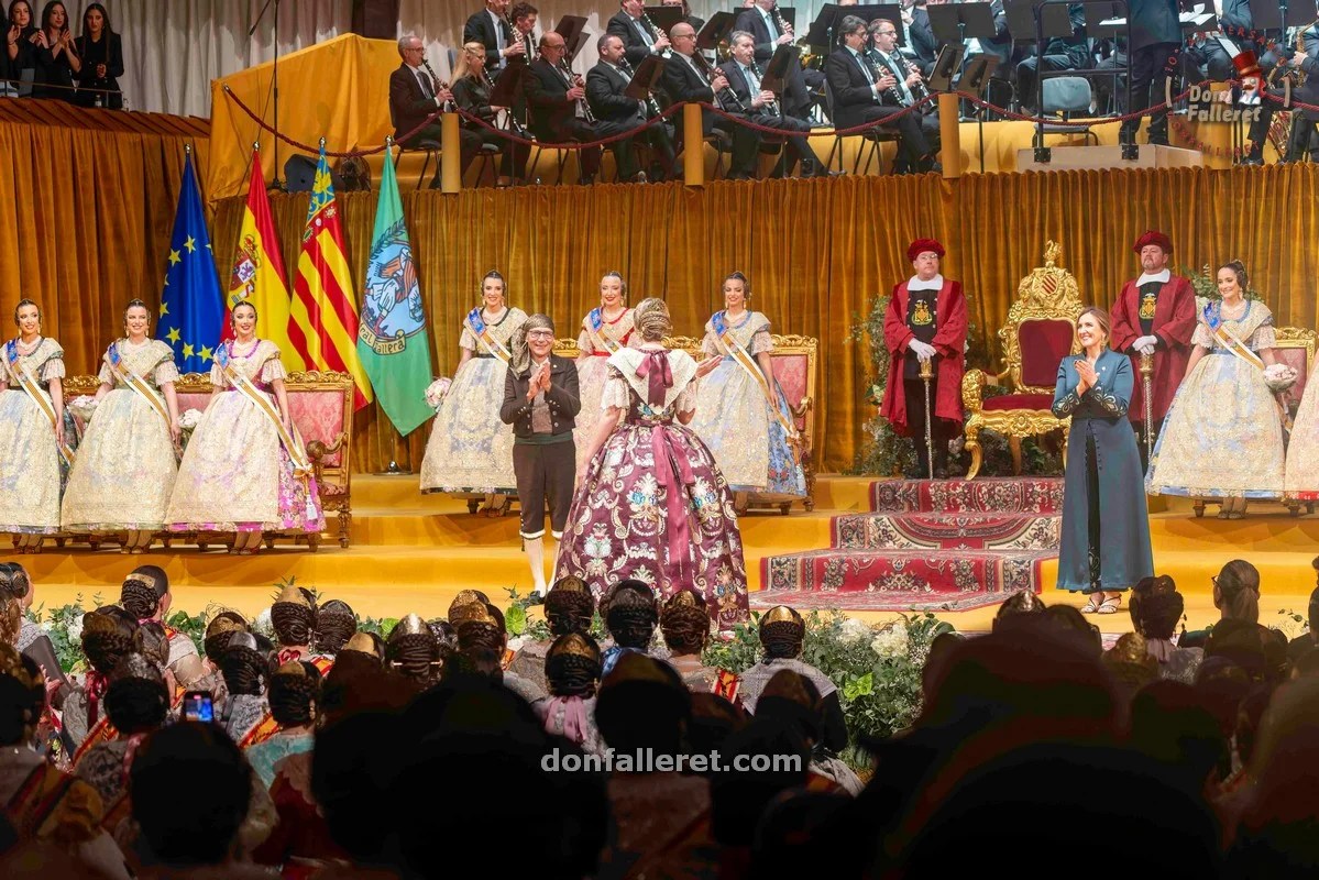 Así ha sido la emotiva Exaltación de Berta Peiró García, Fallera Mayor de Valencia 2025 1 exaltacion fmv 3 edited