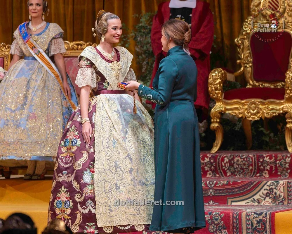 Así ha sido la emotiva Exaltación de Berta Peiró García, Fallera Mayor de Valencia 2025 5 exaltacion fmv 5 edited