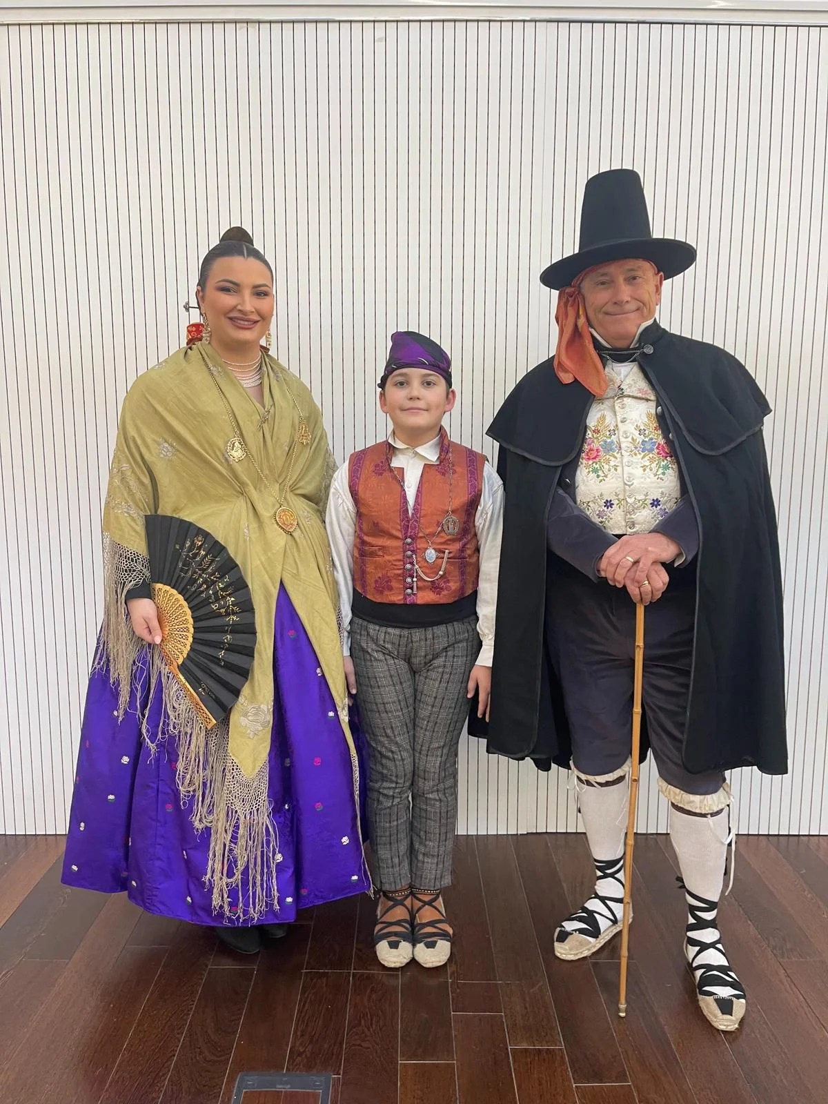 Falla Avinguda triunfa en el Concurso Narci García 1 Concurso Indumentaria Falla AVinguda