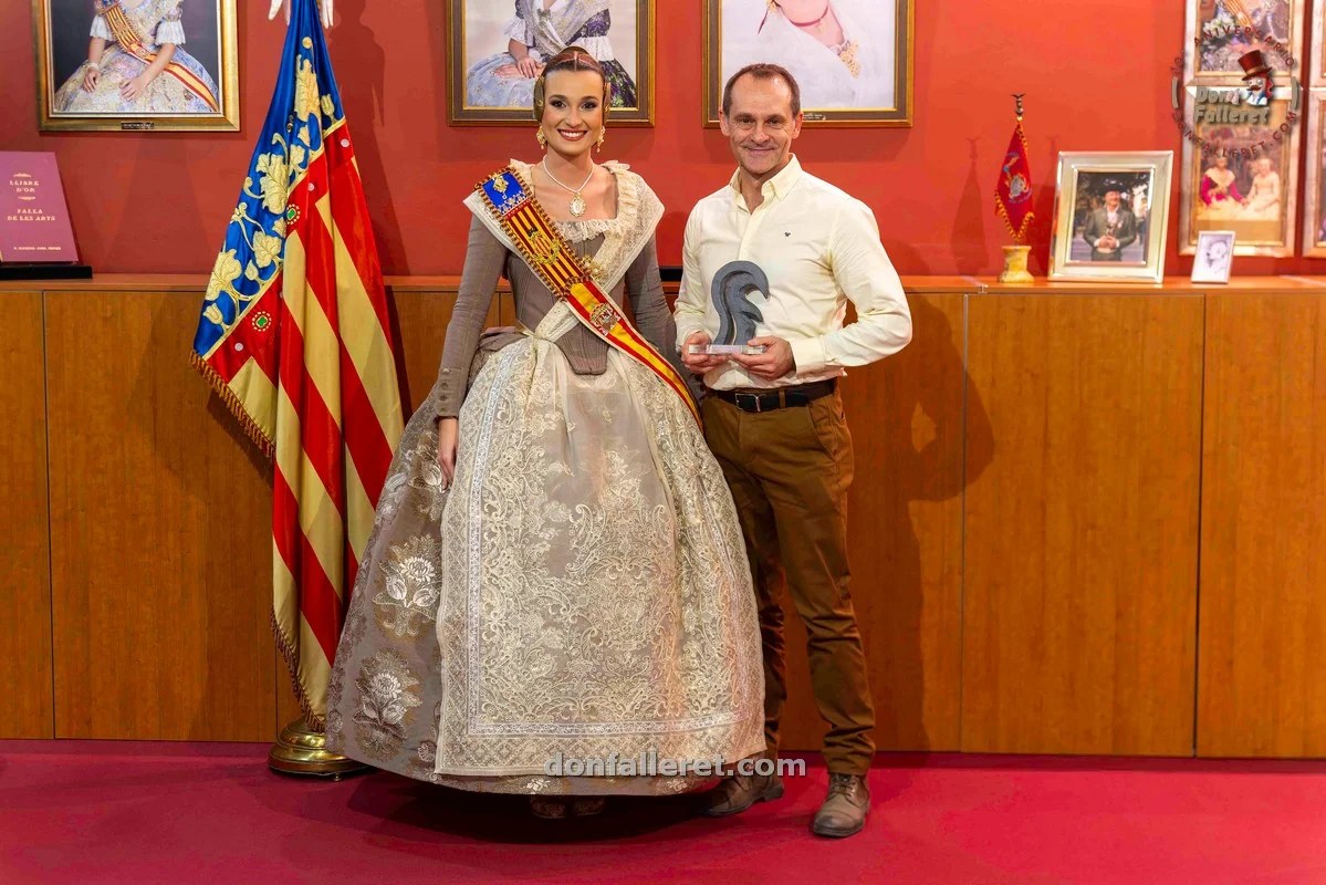 Sebastián Roa recibe el Premi de les Arts Vicente Monfort 2 Entrega Premio de les Arts 2025 13