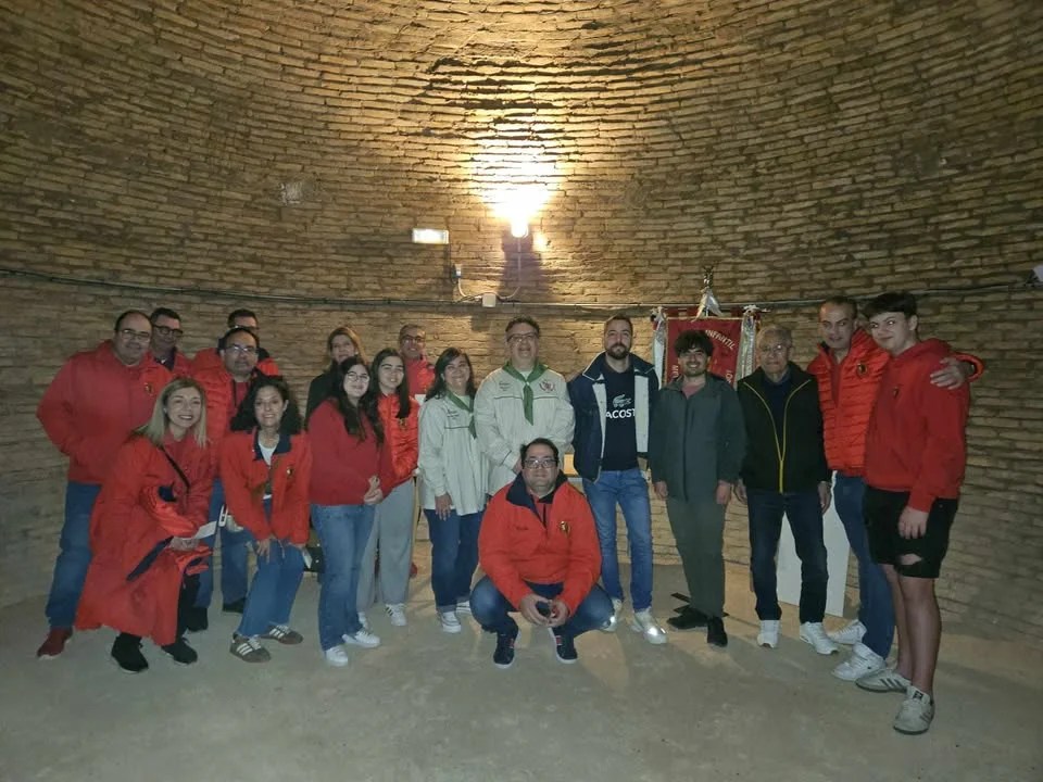 La Falla Mendizábal de Burjassot firma el contrato de la Falla infantil en una visita cultural a Los Silos y la Ermita de San Roque 1 Falla Mendizabal de Burjassot 5
