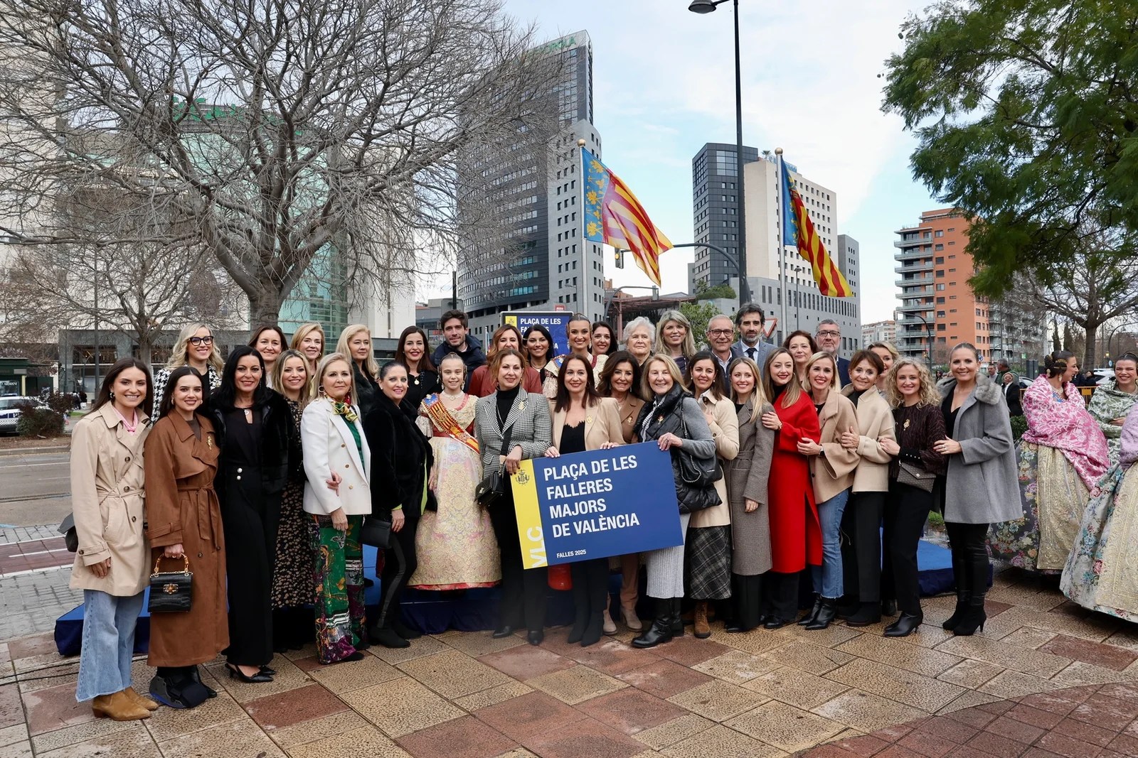 Esta es la Plaza dedicada a las Falleras Mayores de Valencia 6 Plaza FFMM de Valencia 10
