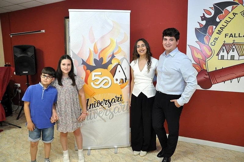 La Falla Carrera Malilla-Isla Cabrera arranca su 50 aniversario 7 Falla Malilla Isla Cabrera 8