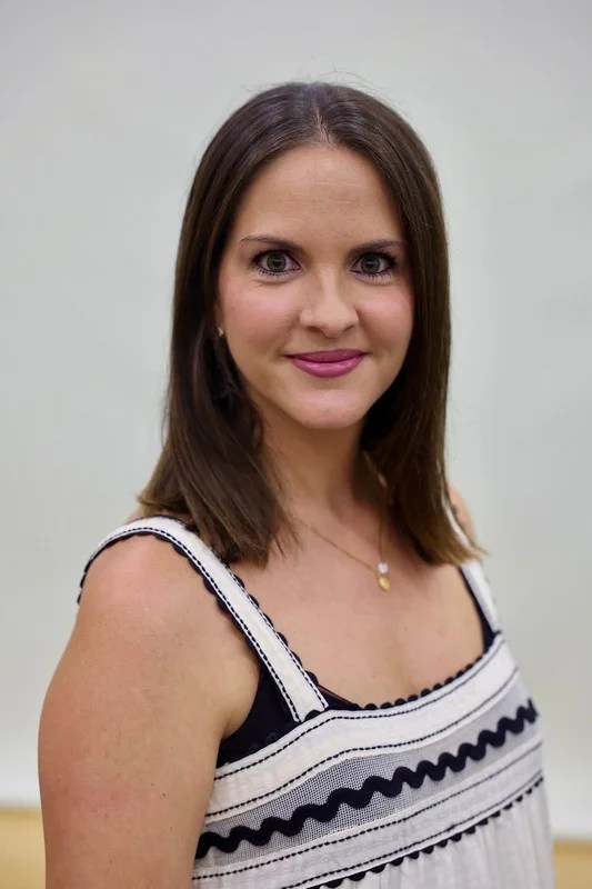 Jurados de las Falleras Mayores de Valencia 2026 3 Beatriz Lluch Ibanez