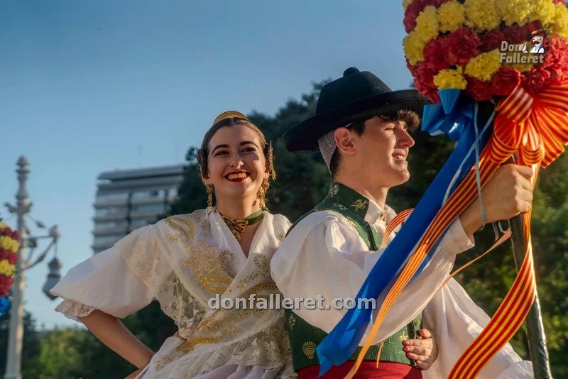 5 cosas que debes saber sobre la Gala de Elección 2026 2 Les Folies Batalla de Flores 2025 7