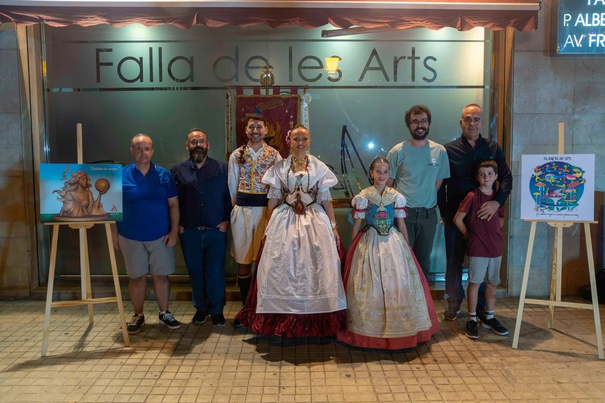 La Falla Alameda-Avd. de Francia desveló sus Fallas 2026