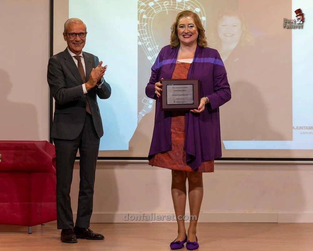 Carmen López, Ilustre 2025: el rostro de la solidaridad fallera 6 Carmen López, Ilustre 2025