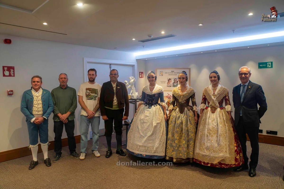 Lo mejor del acto de presentación de las Fallas 2026 de Primera A 12 Falla Conde Salvatierra – Cirilo Amorós – Mercado de Colón