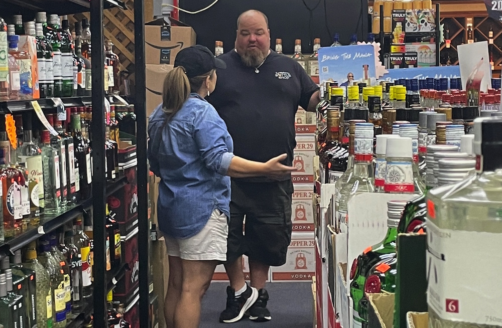Sprayberry Bottle Shop Turns 20 Surrounded By Major Changes East Cobb News