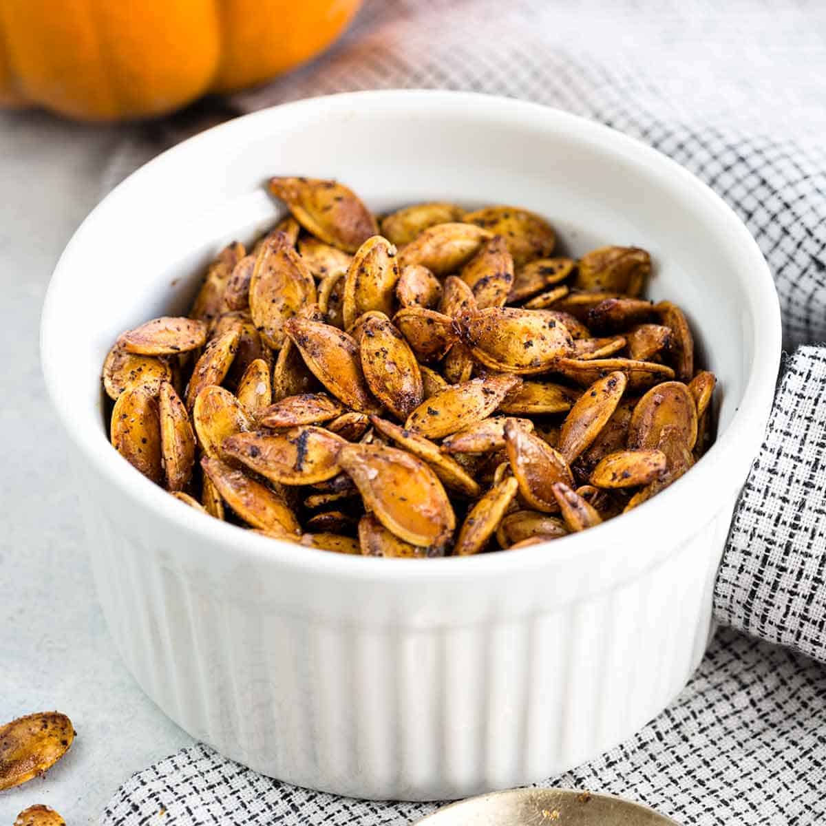 How do you get pumpkin seeds out easily