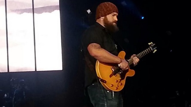 Zac Brown Band Day for the Dead Dave Grohl CMAs, Zac Brown Band 2013 CMA Awards, Foo Fighters Dave Grohl 2013 CMA Awards