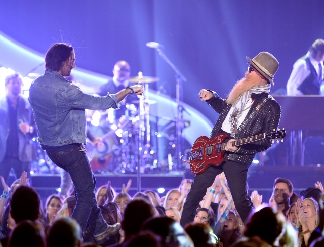American Country Awards 2013, American Country Awards 2013 ZZ Top Billy Gibbons, American Country Awards Jake Owen Performance Video, American Country Awards 2013 Video, Jake Owen ACAs 2013, ACAs 2013 Video Performance Jake Owen