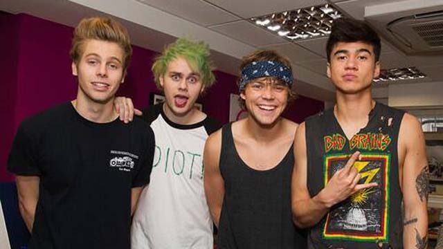 5SOS Elvis Duran Show, Amnesia 5SOS, Amnesia 5 Seconds Of Summer, 5 Seconds of Summer Performance, 5 Seconds of Summer Today Show, 5 Seconds of Summer Elvis Duran, 5SOS Elvis Duran, 5SOS Tour, 5SOS Performance, 5 Seconds of Summer Amnesia, 5SOS Debut Album
