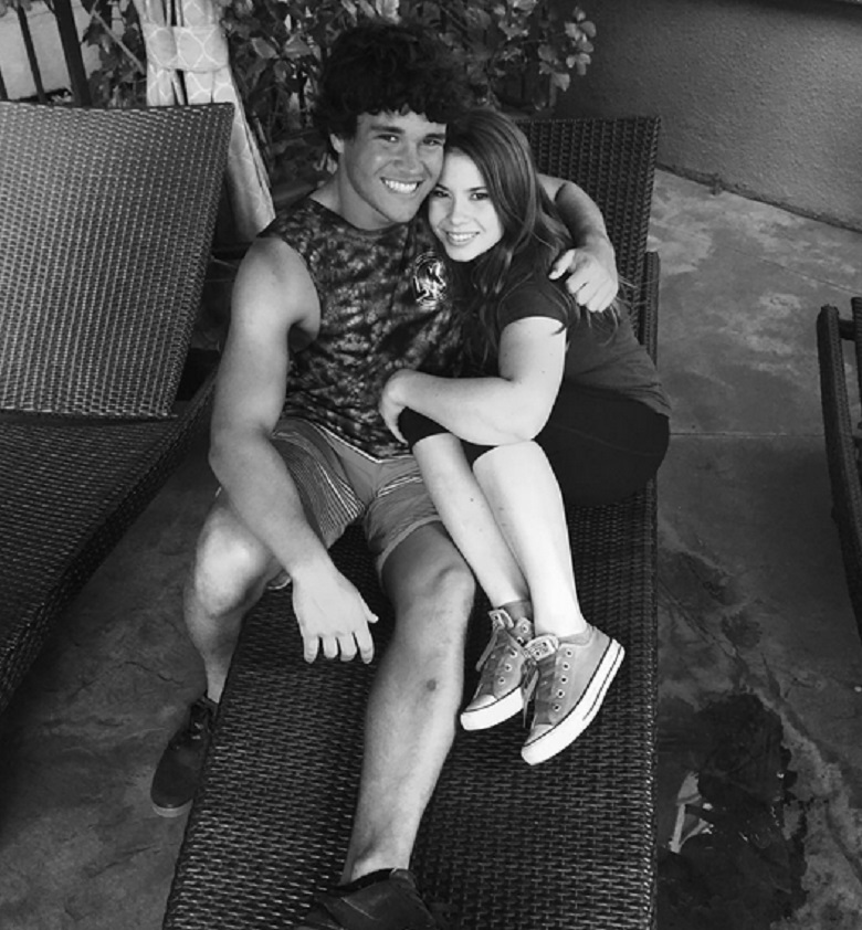 Bindi Irwin, Bindi Irwin DWTS, Bindi Irwin Injured, Bindi Irwin Dancing With The Stars, Chandler Powell, Bindi Irwin Boyfriend, Bindi Irwin Dating Chandler Powell