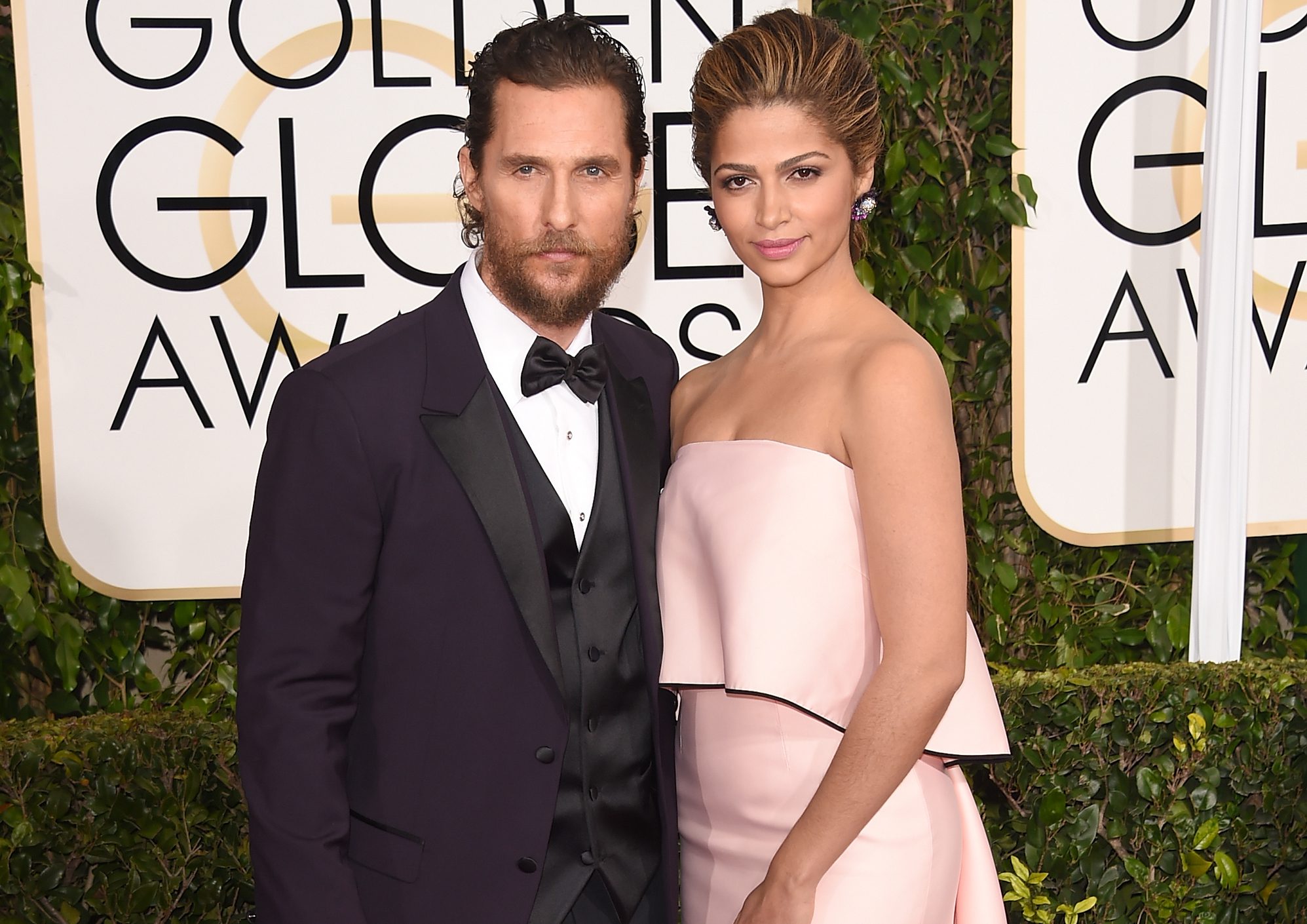 Camila Alves Matthew McConaughey, Matthew McConaughey Camila Alves golden globes, Camila Alves golden globes