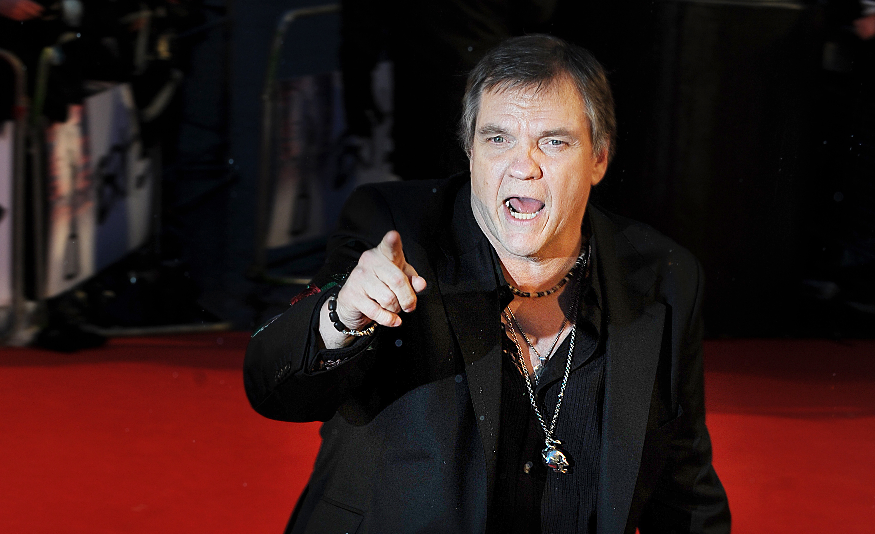 US singer Meatloaf arrives for The Brit Awards 2010 at Earls Court in London on February 16, 2010. AFP PHOTO/Ben Stansall (Photo credit should read BEN STANSALL/AFP/Getty Images)