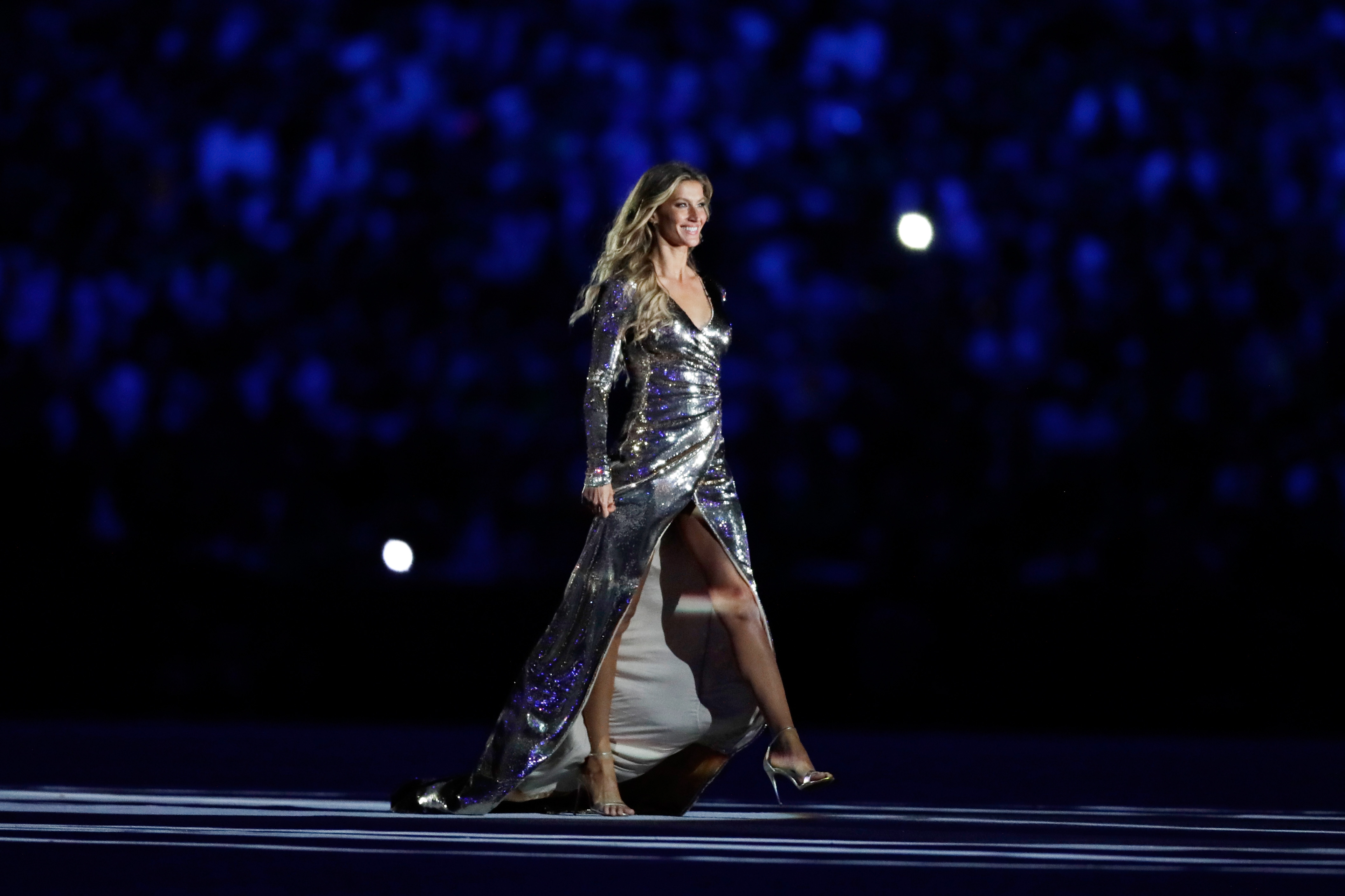 Gisele Bunchen, Gisele Bunchen Olympics, Olympics Opening Ceremony